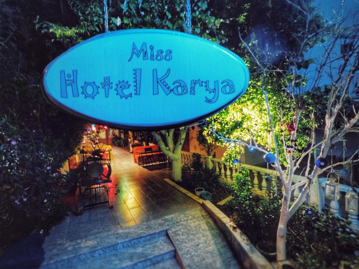 Miss Hotel Karya Oren  Ngoại thất bức ảnh